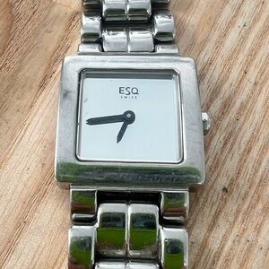 Esq by Movado ladies mirrored square dial silver tone dress watch NEW BATTERY